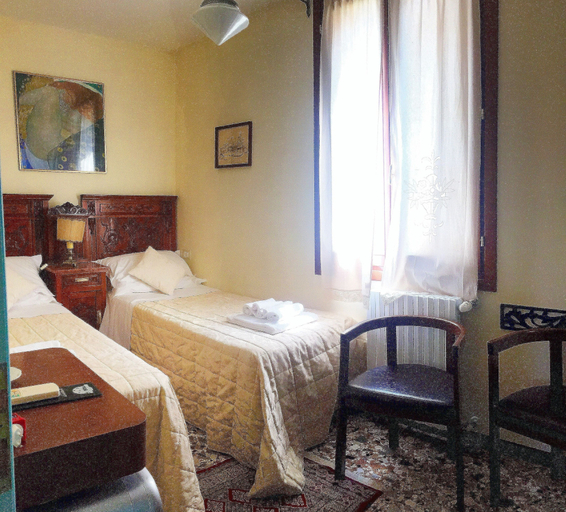 Bedroom 2, 3749 Ponte Chiodo Guest House, Venezia