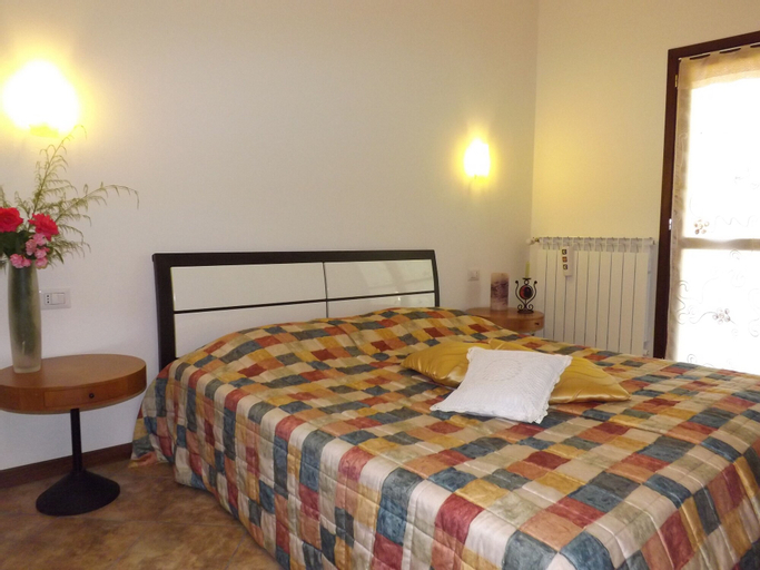 Bedroom 4, B&B IL Pizzagiallo, Perugia