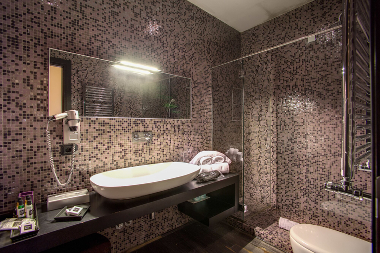 Bathroom 3, Trevi Beau Boutique Hotel, Rome