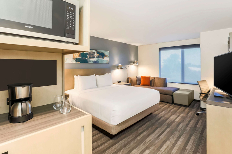 Bedroom 4, Hyatt House Davis, Yolo