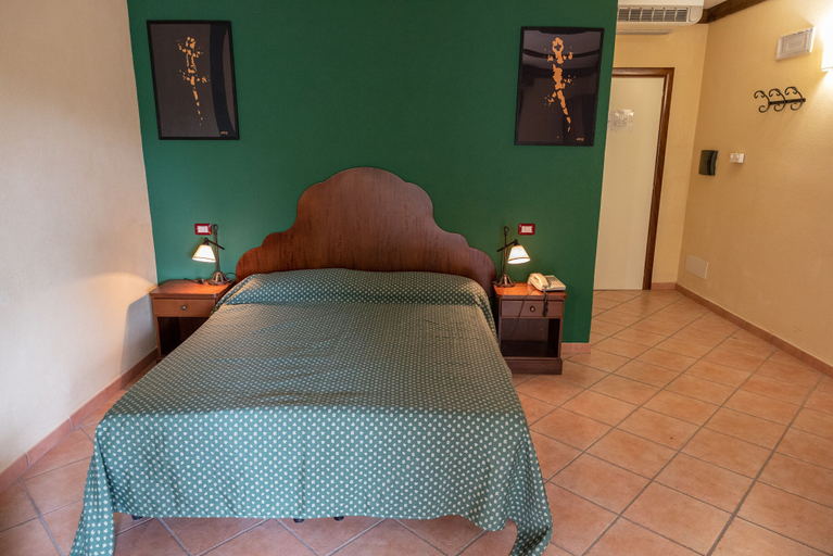 Bedroom 2, Olimpo Sila Hotel, Catanzaro