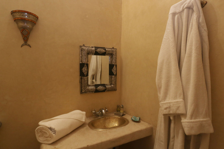 Bathroom 5, Riad Maissoun, Marrakech