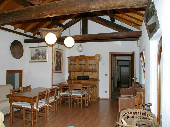 Others 5, Antico Albergo Sant'Antonio, Belluno