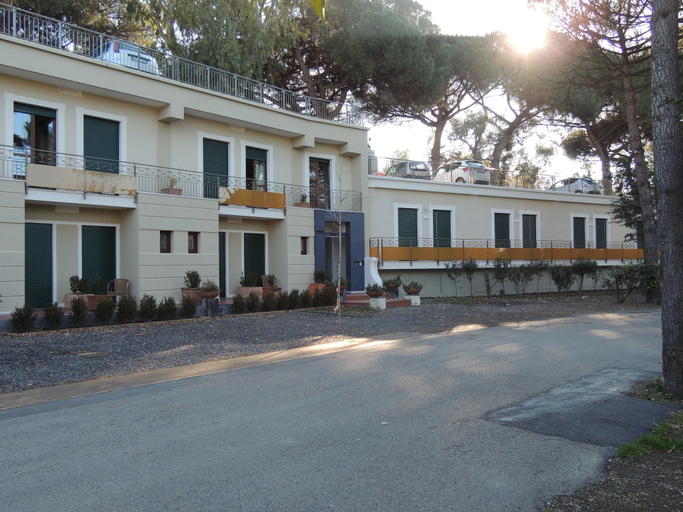 Exterior & Views 2, Hotel Zeus Pompei, Napoli