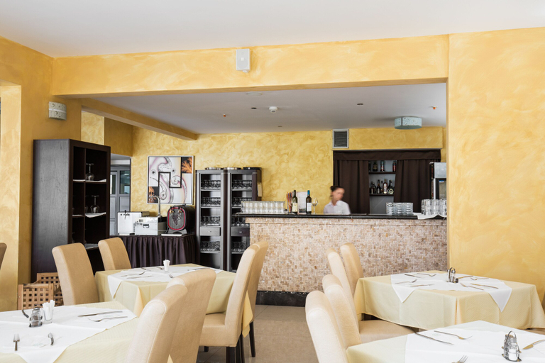 Food & Drinks 5, Vile Oliva Hotel & Resort