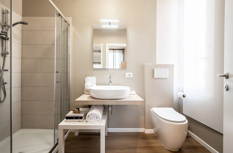 Bathroom 5, Emilia Suite Essence, Modena