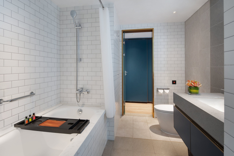 Bathroom 4, Citadines Yunlong Lake Xuzhou, Xuzhou