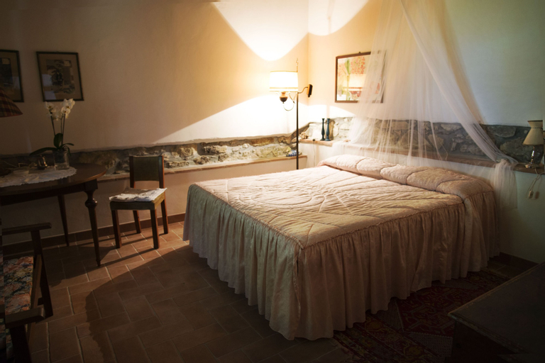 Apartment the Fireplace a relax oasis near Florence, Florence