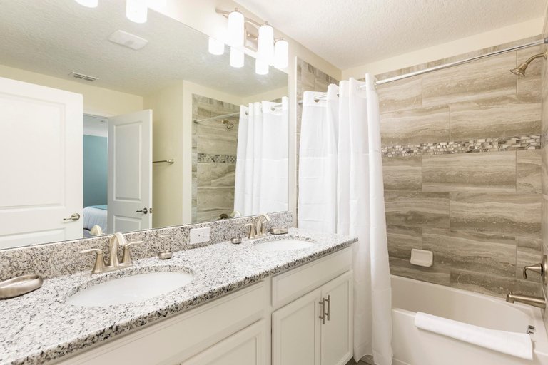 Bathroom 3, 9079dd-the Retreat at Championsgate, Osceola
