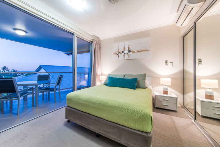 Bedroom 3, Studio 8 on Waterson, Whitsunday