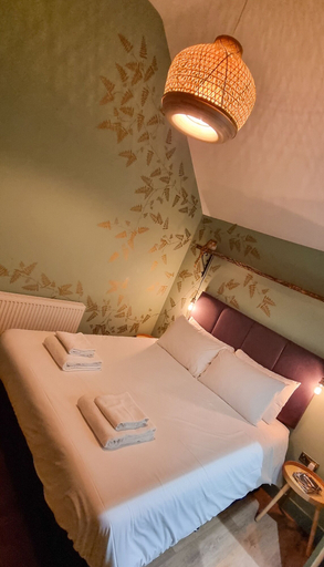 Bedroom 2, Ring O Bells Hinton Blewett, Bath and North East Somerset