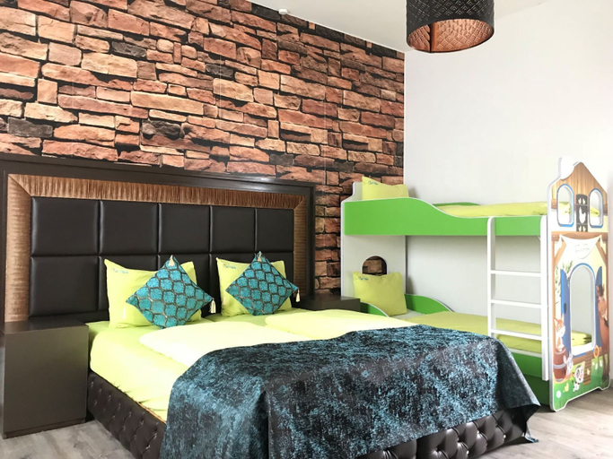 Bedroom 2, Pension Kristalpark, Günzburg