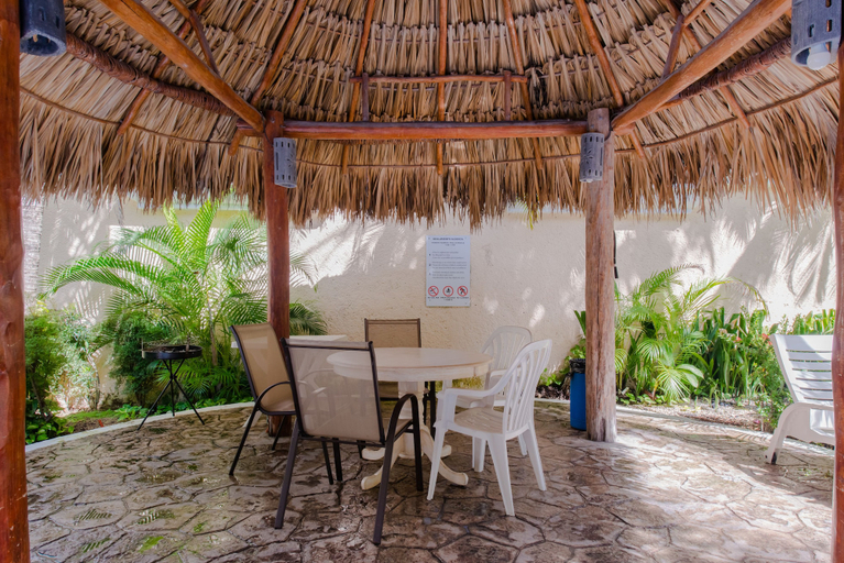 Others 4, Rinconada del Sol by ChezPlaya, Cozumel