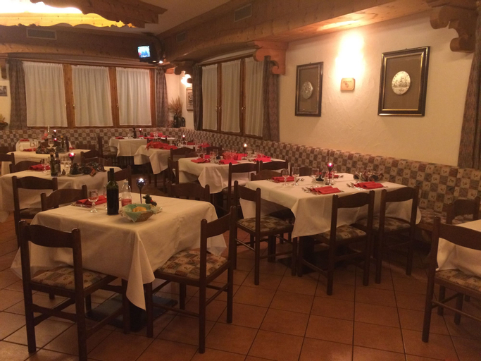 Food & Drinks 5, Hotel Villa Rina, Sondrio