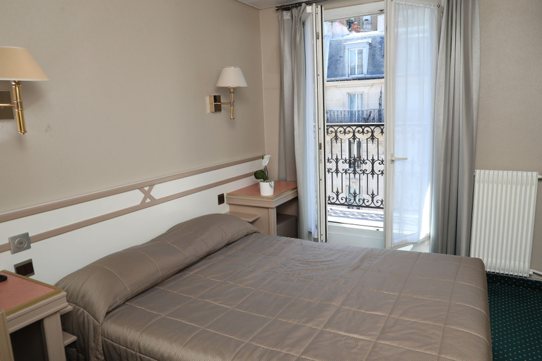 Bedroom 2, Hôtel Des Arènes, Paris