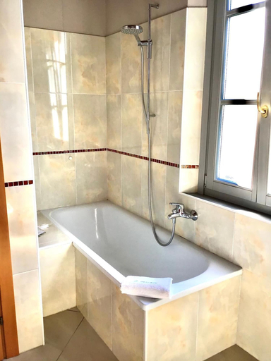 Bathroom 5, La Maison B&B, Ravenna