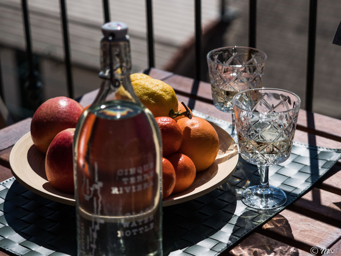 Food & Drinks 5, La Torretta dei Merli Studio with Unique Views, La Spezia