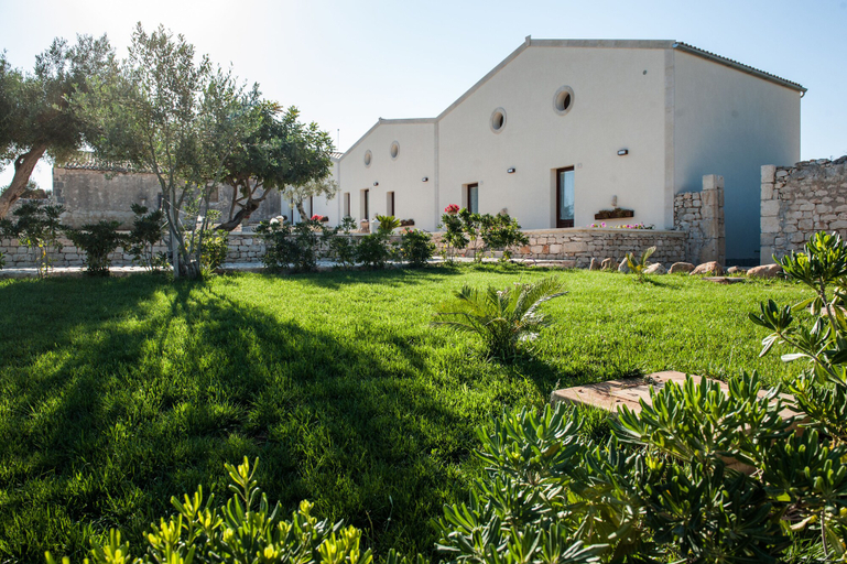 Exterior & Views 2, I 5 sensi, Ragusa