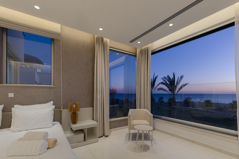 Bedroom 3, Vivo Mare Beachfront - Seaview Villas