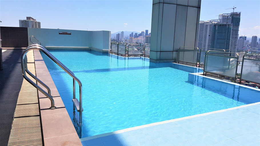 Sport & Beauty 4, Cozy Pad in Heart of Makati HiSpeed WiFi, Makati City