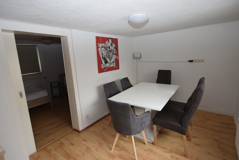 Others 5, AB Apartment 27, Stuttgart