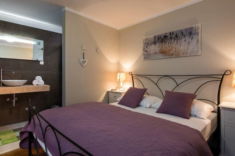 Bedroom 3, Holiday Home Secret Garden, Jelsa