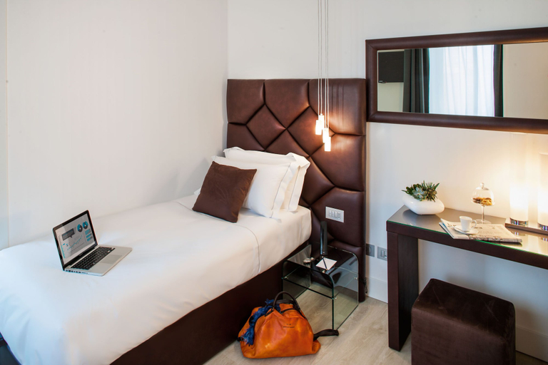 Bedroom 4, Miramare Luxury Dependance, Imperia