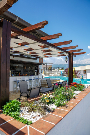 Food & Drinks 5, Apartments Bazar