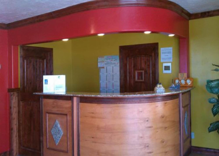 Others 5, Economy Inn & Suites, Washington
