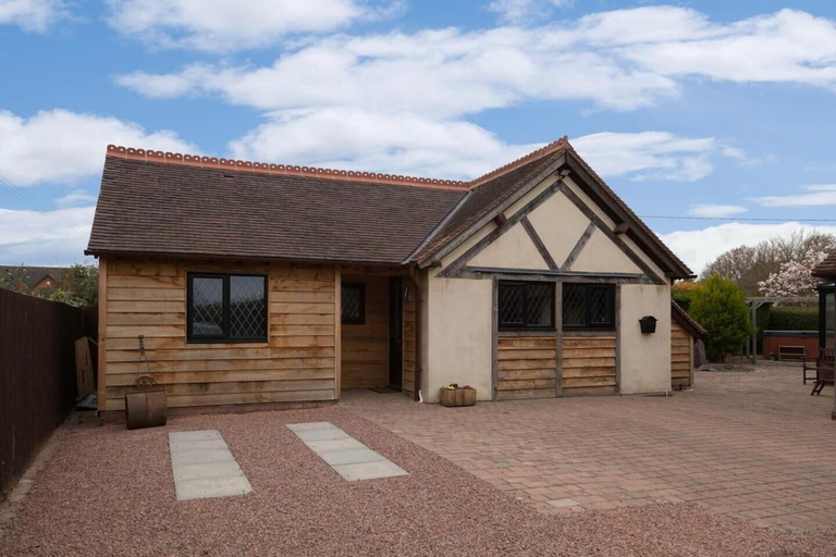 Exterior & Views, Little Oak, Herefordshire