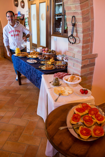 Food & Drinks, Agriturismo Poggio Tobruk, Siena