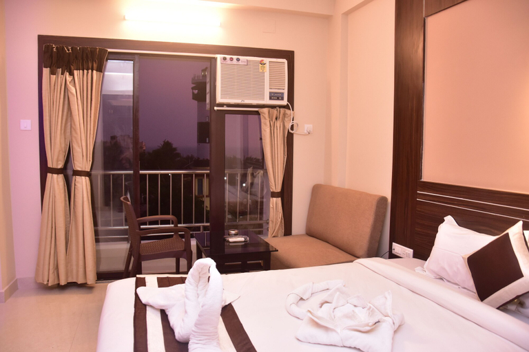 Bedroom 3, Hotel Globe International, Puri