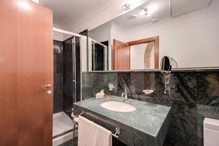 Bathroom 3, Royal Maniace Hotel, Syracuse