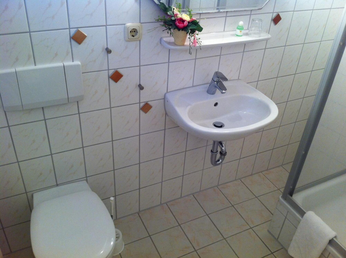 Bathroom 5, Pension Seba, Nordwestmecklenburg