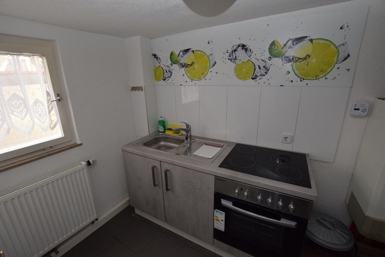 Others 4, AB Apartment 27, Stuttgart