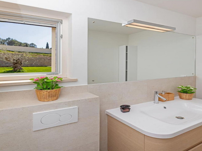 Bathroom 3, Villa Doline, Konavle