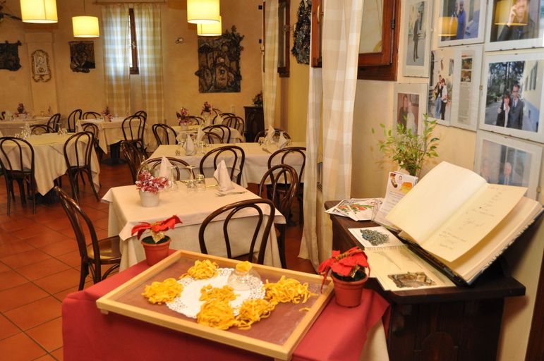 Food & Drinks 5, Albergo Ca' Vecchia, Bologna
