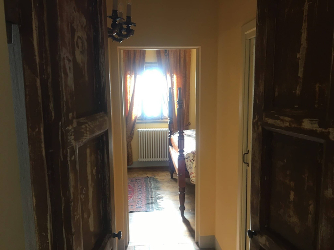 Others 5, Borgo Santa Lucia, Casa Legnaia, Arezzo