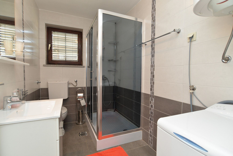 Bathroom 4, Apartment Stana 242, Fažana
