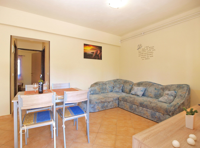 Others 5, Apartment 1468, Fažana