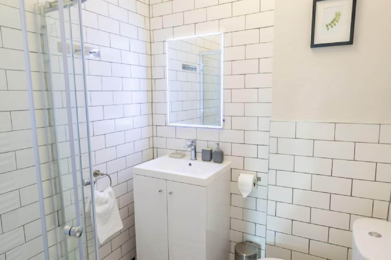 Bathroom, Riverside City Loft Apartment, York