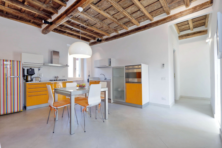 Others 3, Reginella - WR Apartments, Roma