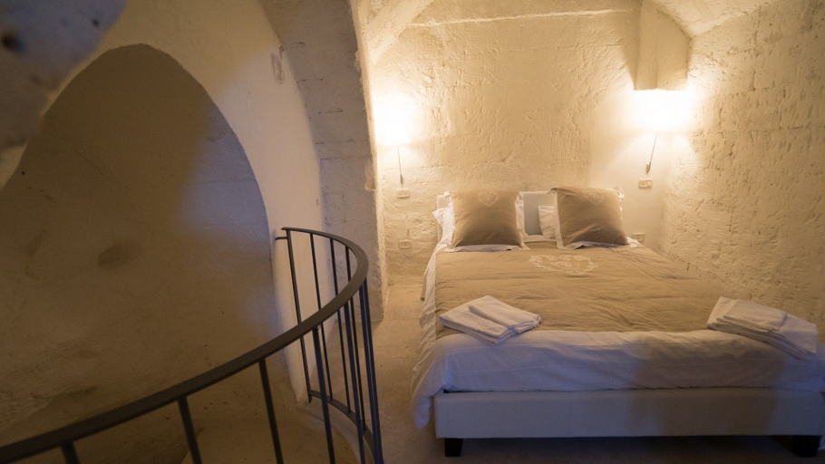 Bedroom 3, Giardini di Pietra, Matera