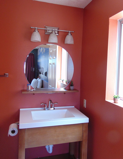 Bathroom 4, Bryce Canyon Resort, Garfield