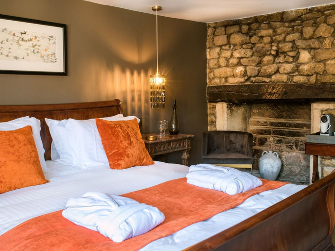 Bedroom 4, Woolmarket House Hospitality Limited, Gloucestershire