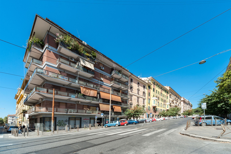 Exterior & Views 2, Hosting Flats, Rome