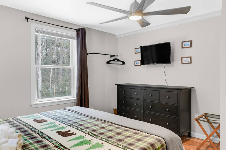 Bedroom 3, Cardinals Perch, Grafton