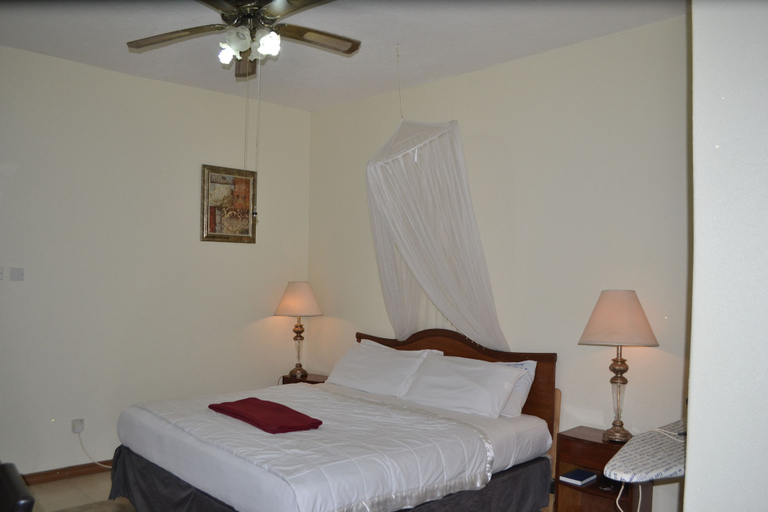 Bedroom 4, Executive Airport Hotel, Entebbe