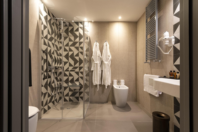 Bathroom 2, Loly Boutique Hotel, Rome