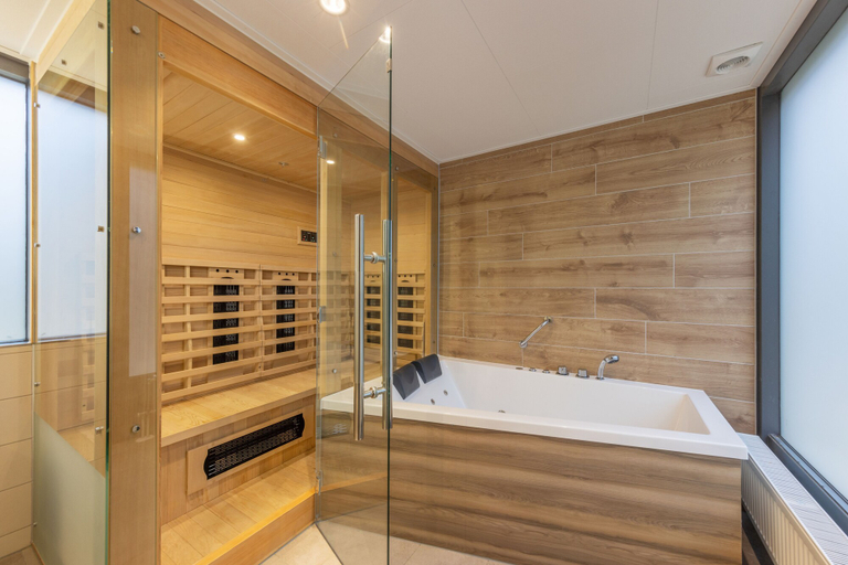 Bathroom 4, Center Parcs Het Meerdal, Horst aan de Maas